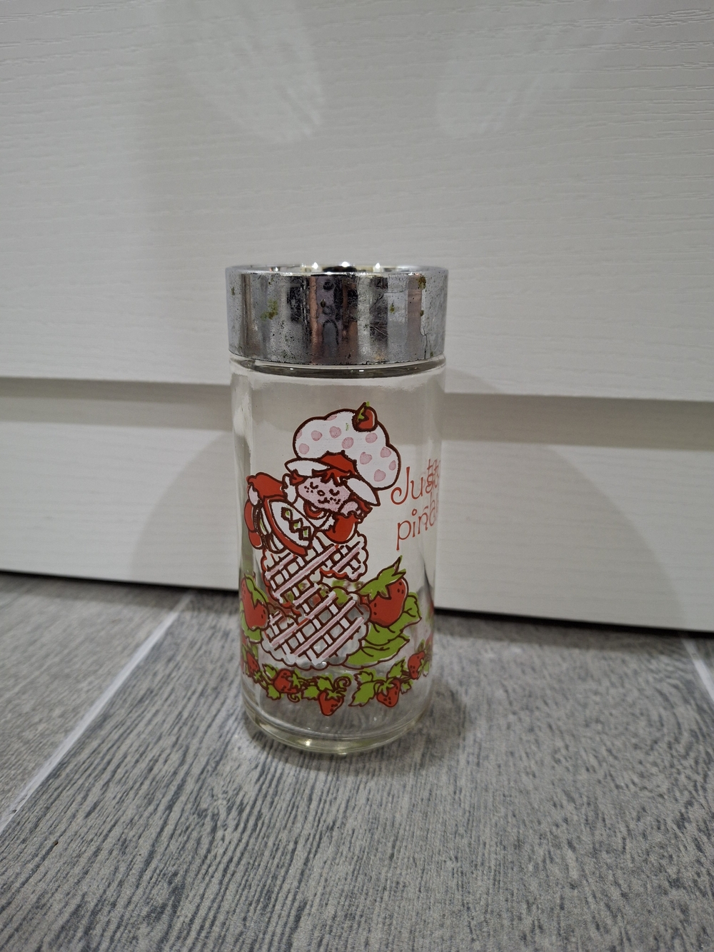 Strawberry Shortcake Shaker - Picture 3 of 7